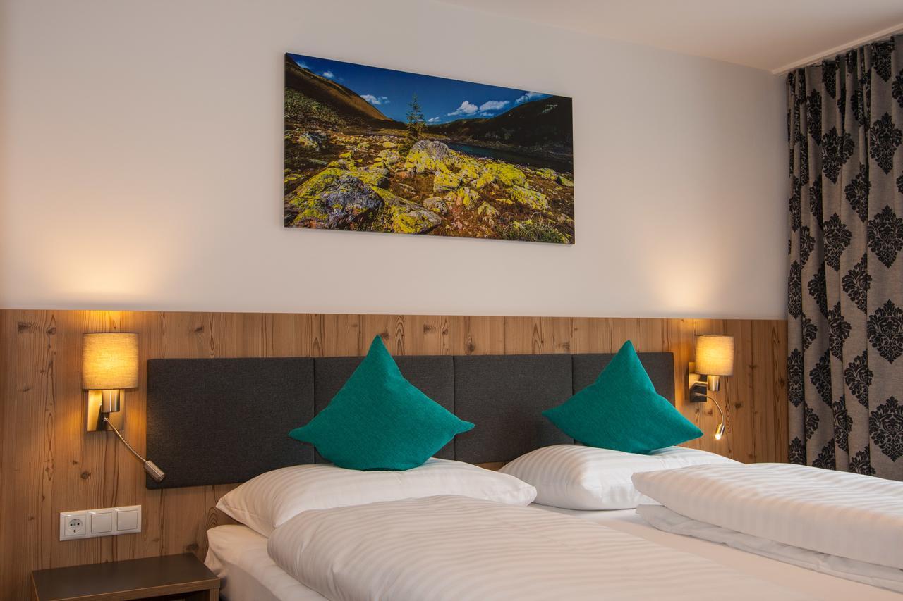 Haus Sattelblick Hotel Sankt Anton am Arlberg Ngoại thất bức ảnh