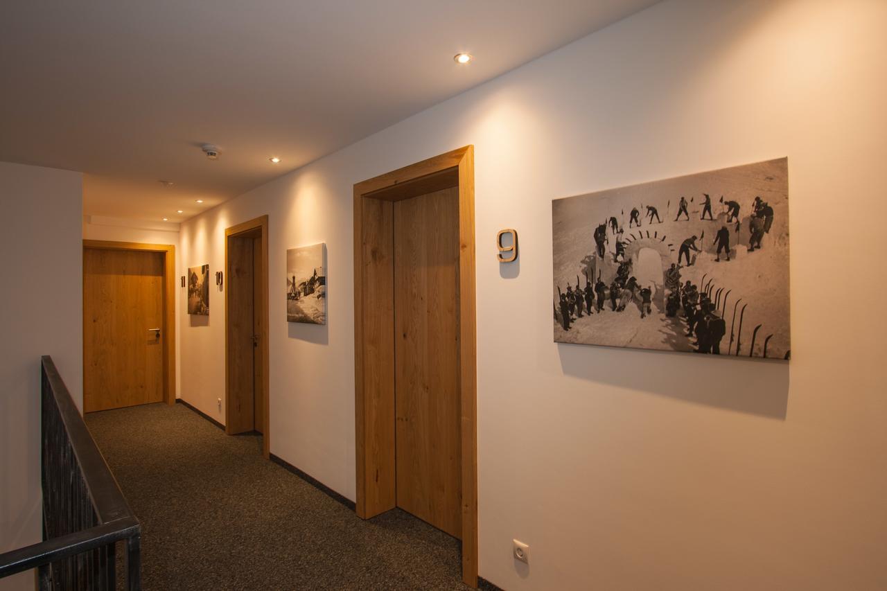 Haus Sattelblick Hotel Sankt Anton am Arlberg Ngoại thất bức ảnh